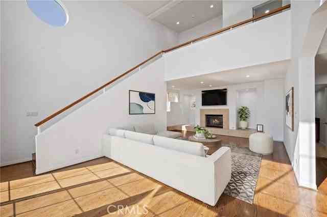 8246 Woodshill Trl - Photo 7 of 8