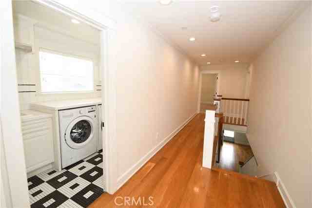 409 S Gertruda Ave - Photo 6 of 8