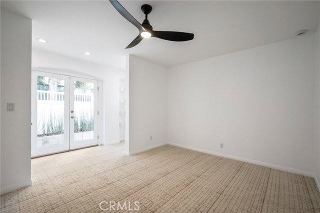 623 14th St - Photo 3 of 8
