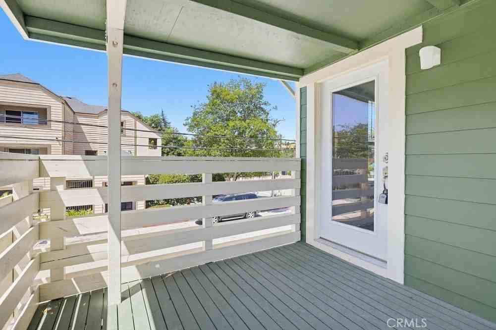 1017 Riverine Ave #200 - Photo 5 of 20