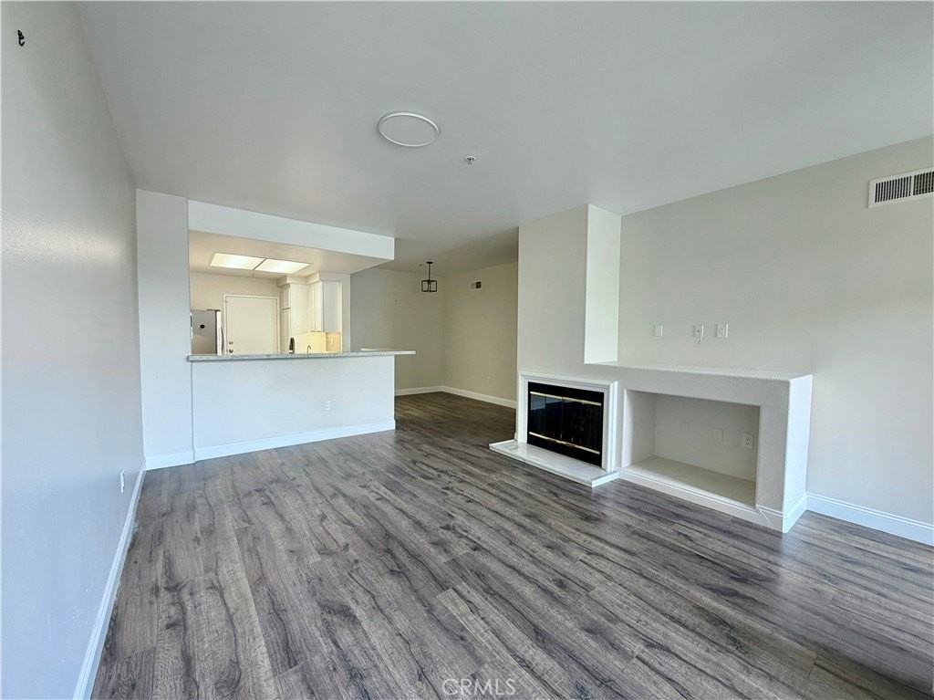 602 Solvay Aisle - Photo 5 of 16