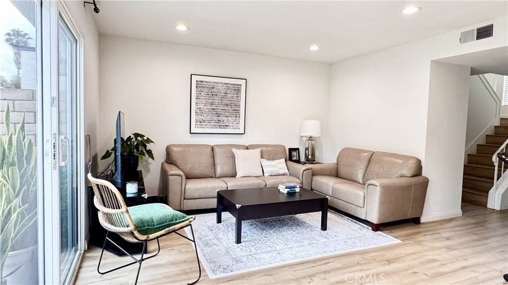5468 Cajon Ave - Photo 6 of 29