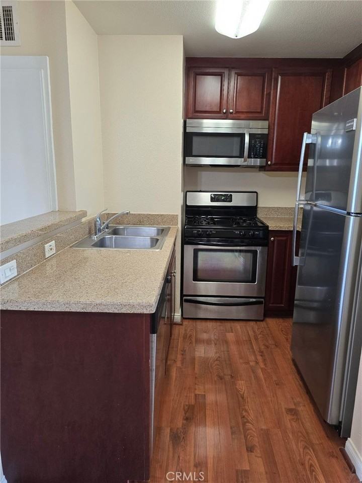 21500 Burbank Blvd #223 - Photo 6 of 9