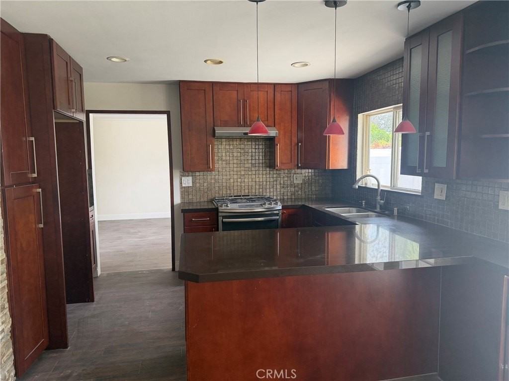22149 Welby Way - Photo 7 of 16