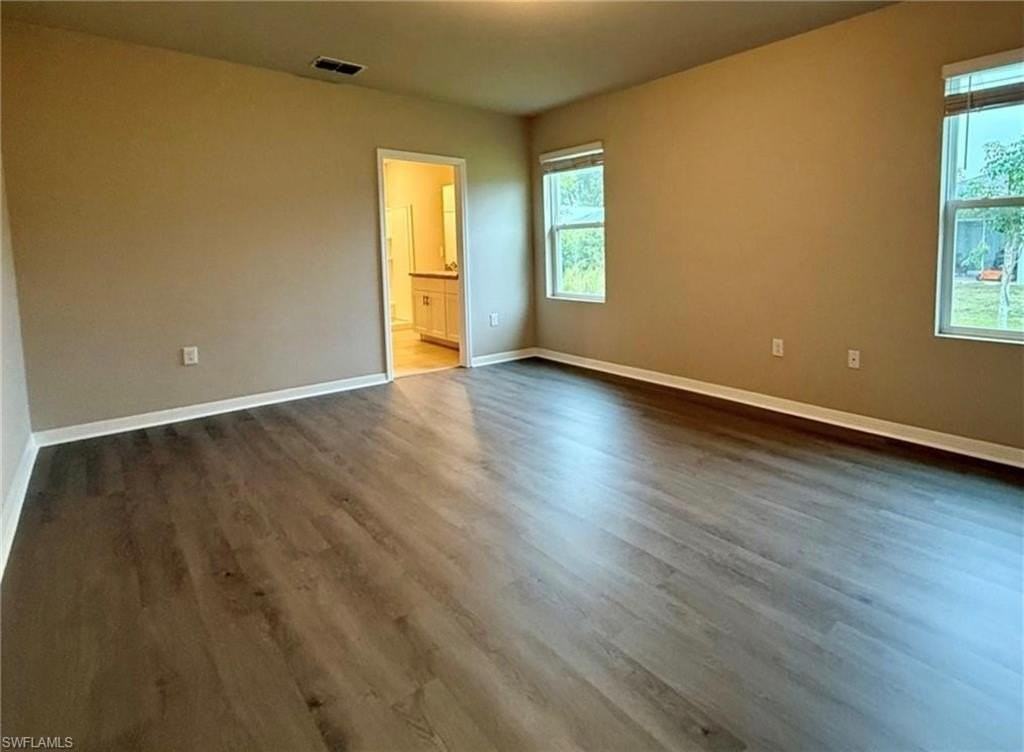 17541 Lee Rd - Photo 6 of 14
