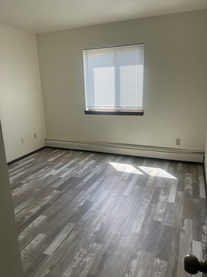 6951 N 76th St #112 - Photo 6 of 12