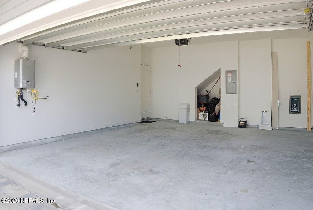 395 Cherry Elm Dr - Photo 4 of 45