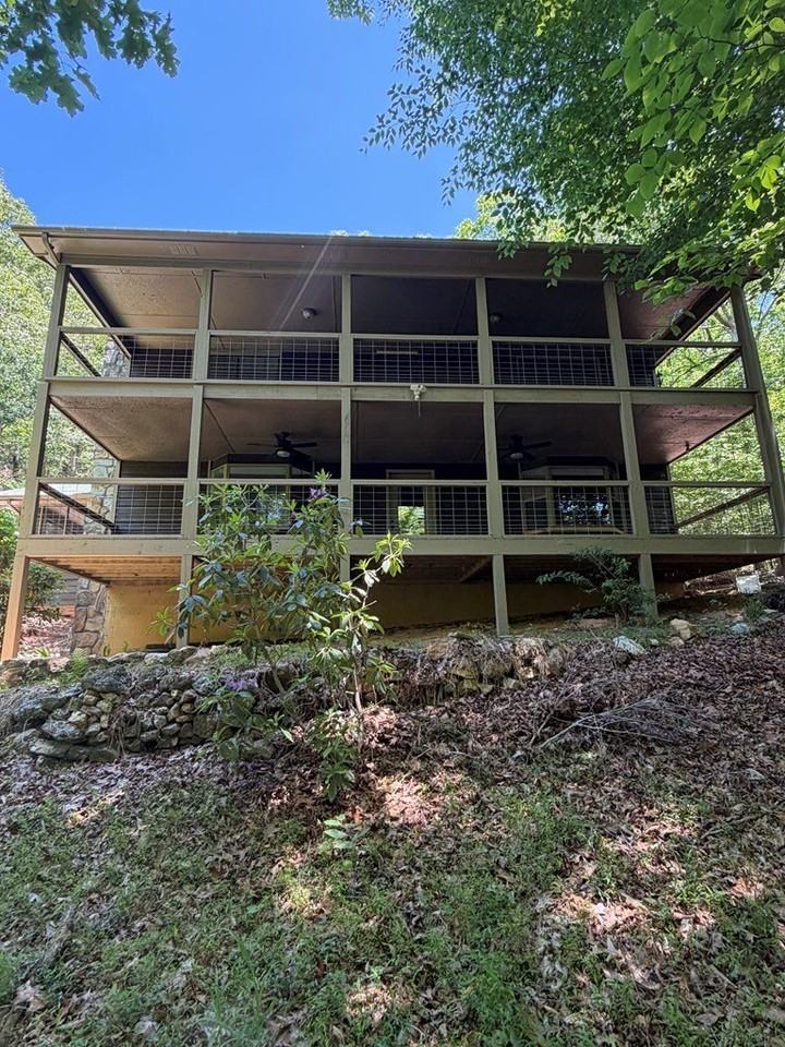 18607 Morganton Hwy - Photo 3 of 50