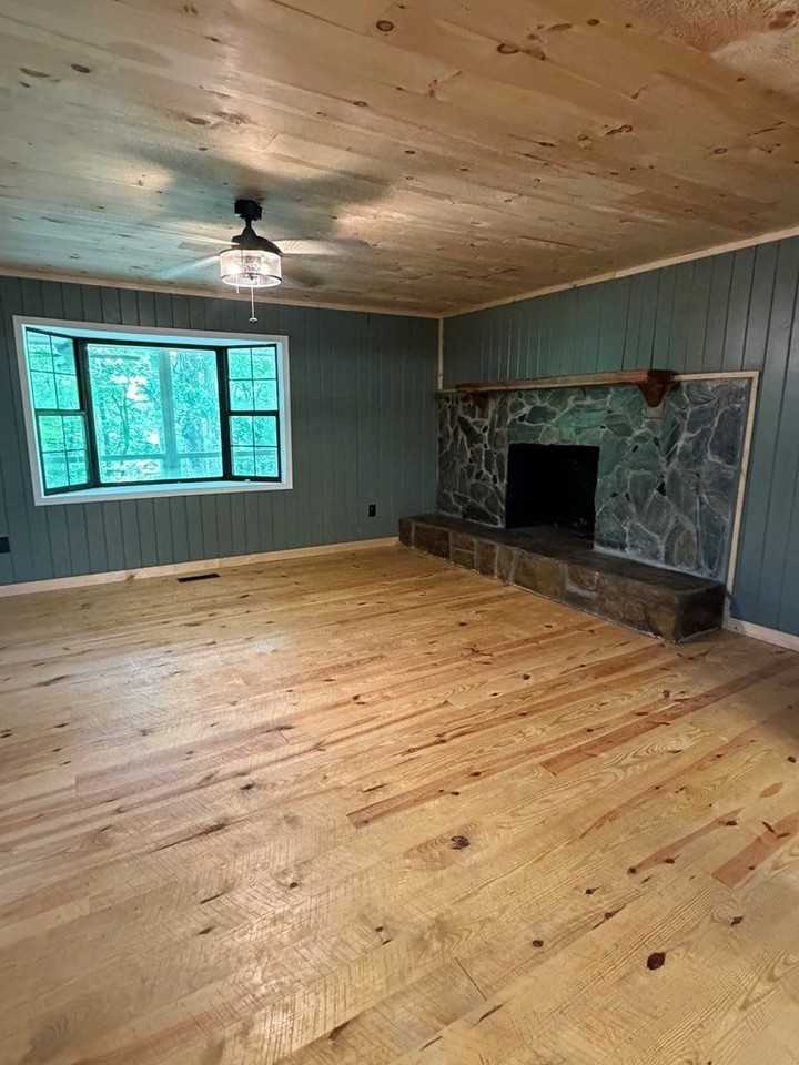 18607 Morganton Hwy - Photo 4 of 50