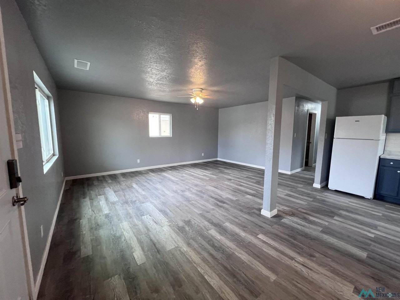 1507 W Ray Ave - Photo 5 of 15