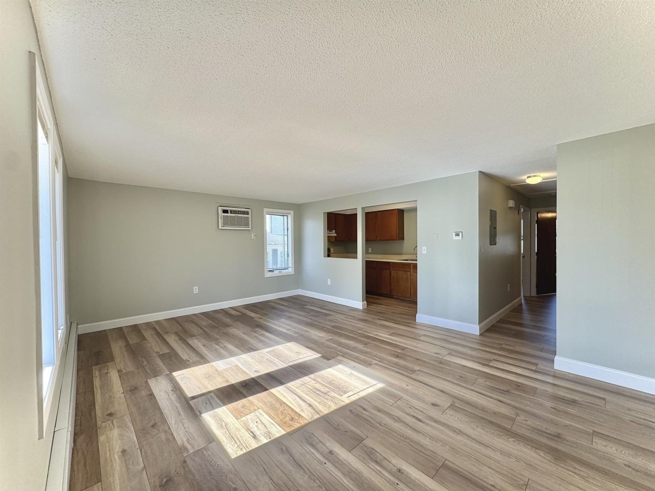 118 Belmont St #2S - Photo 5 of 21