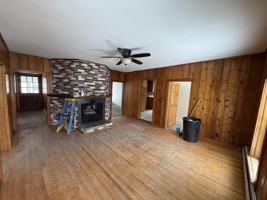 featured image of 356 Main St