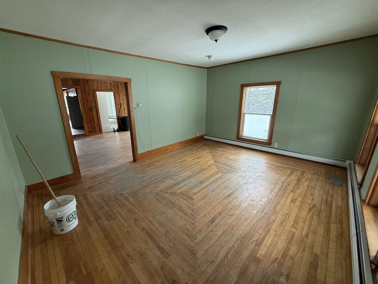 356 Main St - Photo 3 of 15