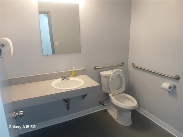 500 Mariners Plaza Dr #509 - Photo 5 of 11