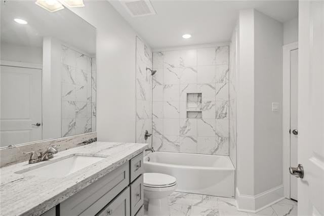 400 Coconut Beach Ct #101 - Photo 5 of 11