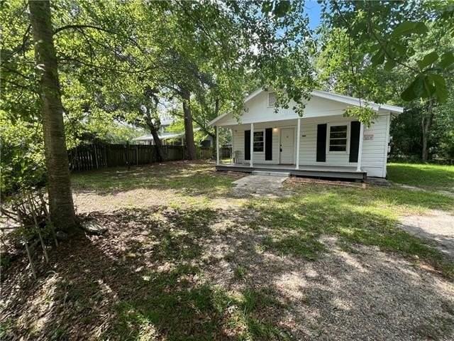 39175 Gum St - Photo 2 of 18