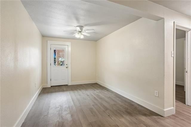 550 Saint Ferdinand St - Photo 4 of 11