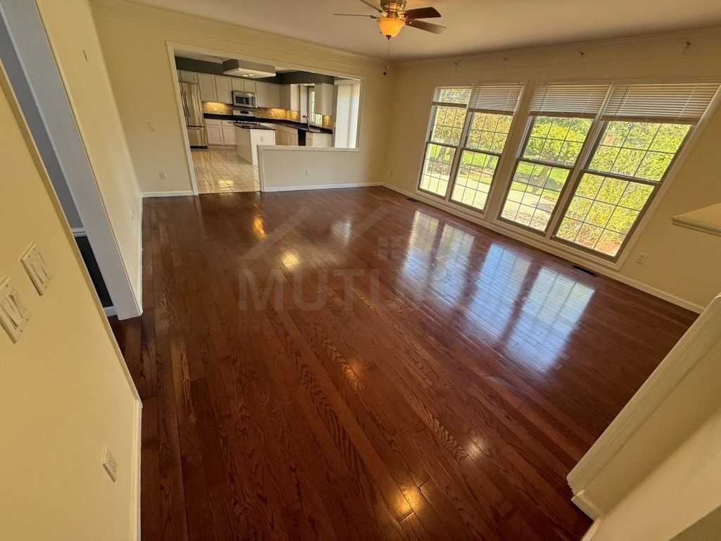 46869 Mornington Rd - Photo 4 of 8
