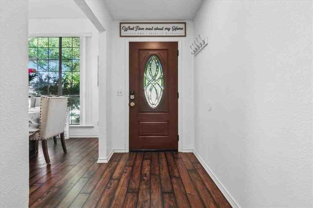 4436 Emerson Dr - Photo 3 of 25