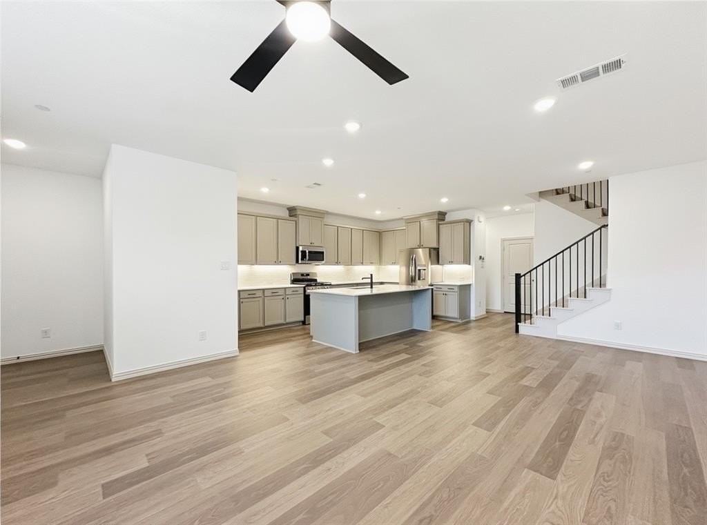 2837 Bluejack Rd - Photo 2 of 40