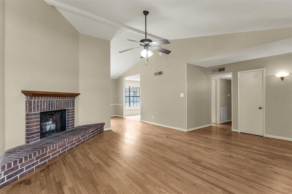 556 Freestone Dr - Photo 5 of 31