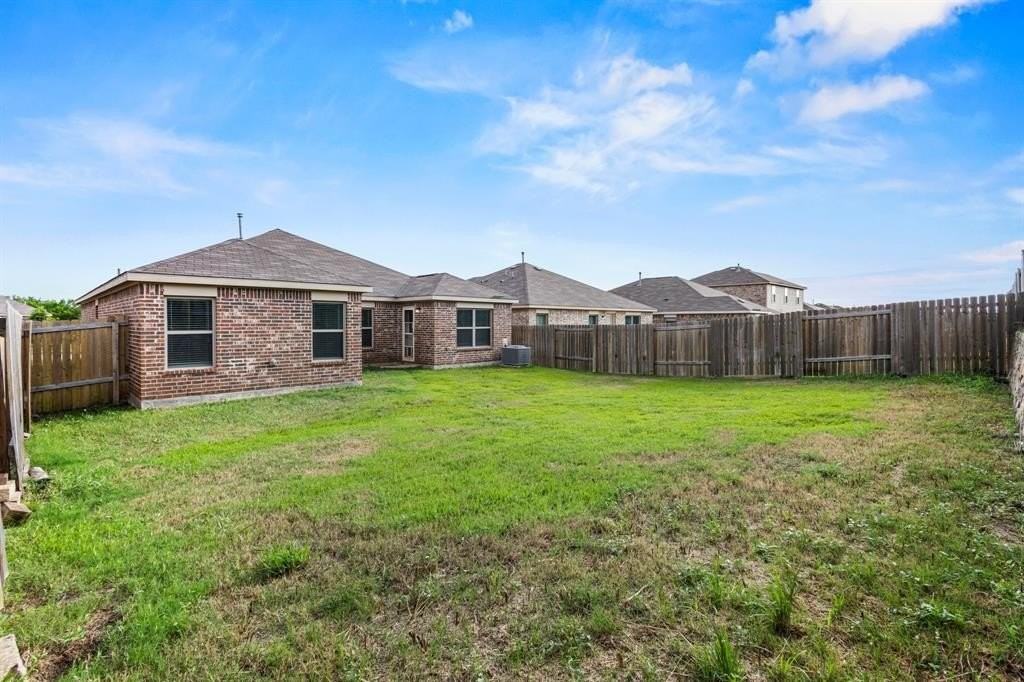 4308 Cat Tail Way - Photo 3 of 19