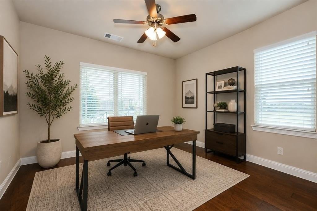2201 Petunia Ln - Photo 4 of 20