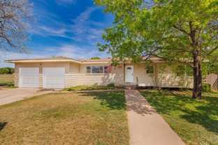 2929 Sayles Blvd - Photo 1 of 1