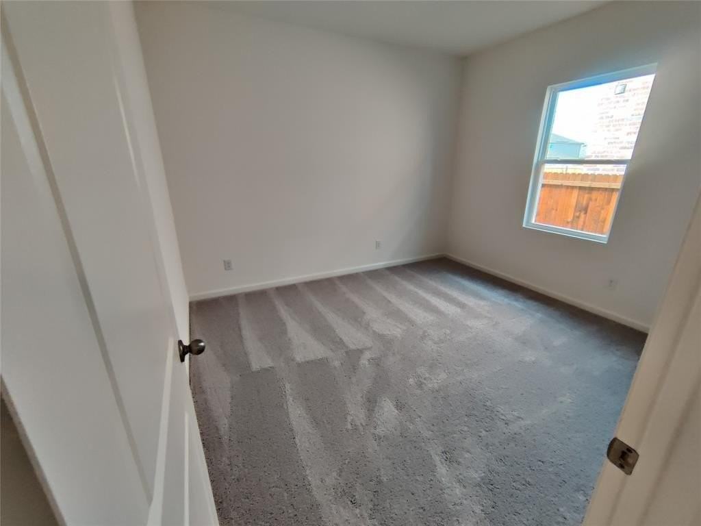 10356 Holycross Ln - Photo 7 of 32
