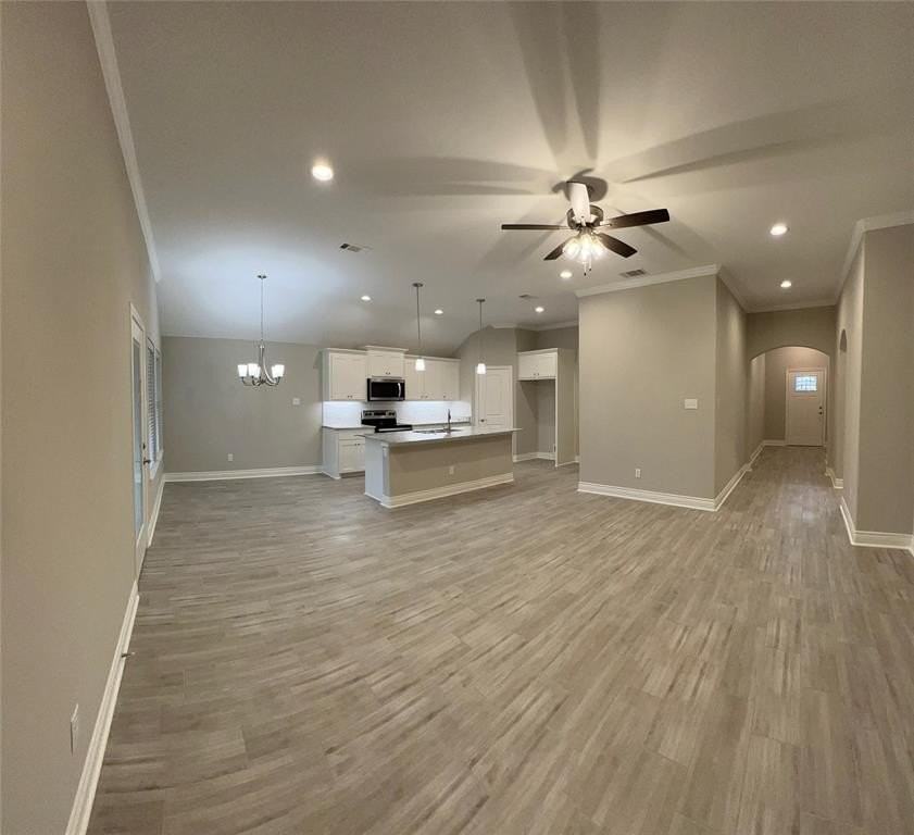 906 Hardaway Ln - Photo 3 of 21