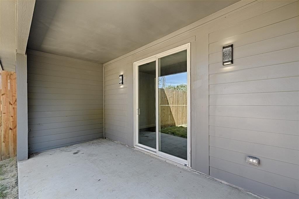 2815 Harston St #2815 - Photo 5 of 22