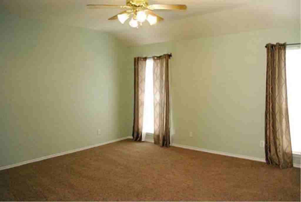 5605 Fruitwood Dr - Photo 5 of 9