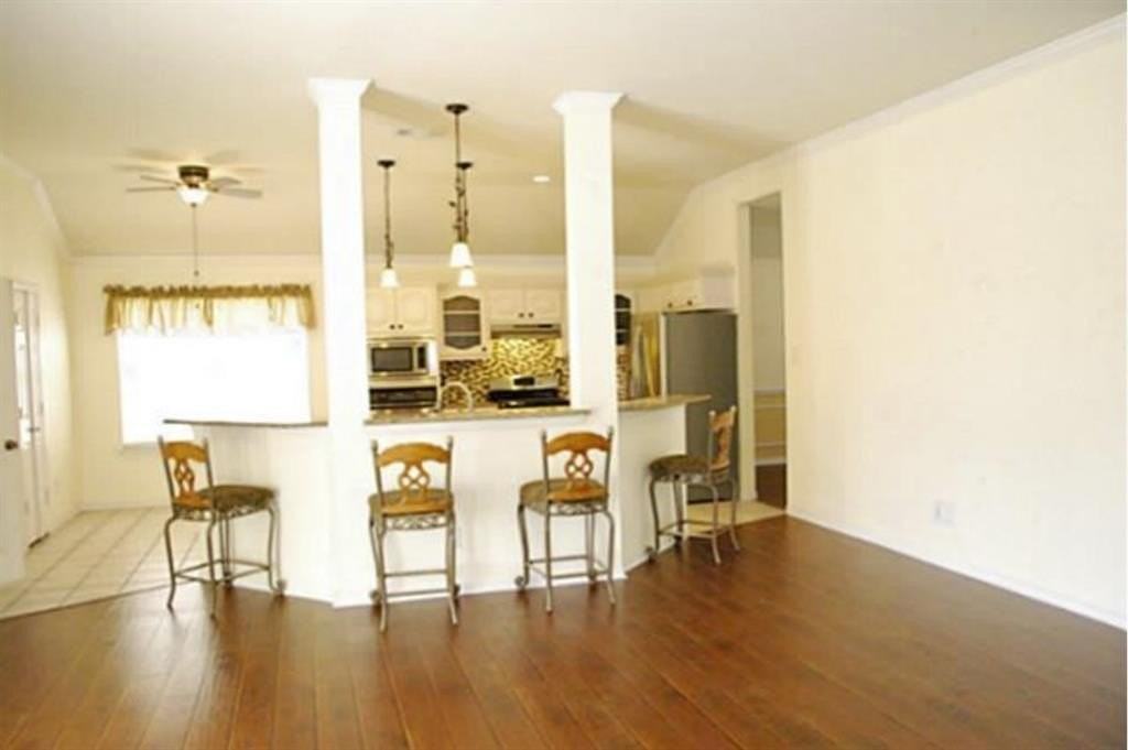 5605 Fruitwood Dr - Photo 6 of 9