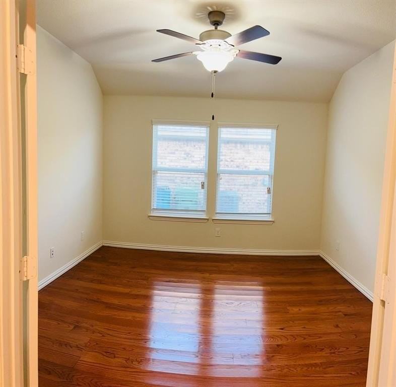 105 Hanover Trl - Photo 3 of 9