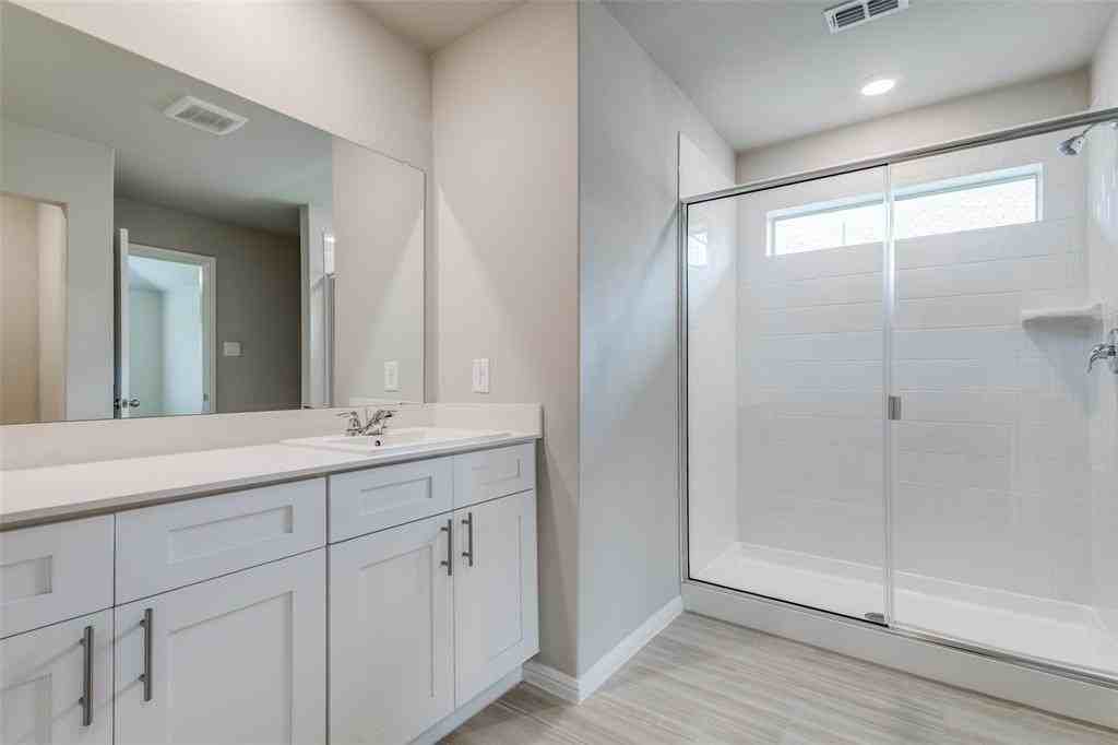 16408 Severn Ln - Photo 7 of 14