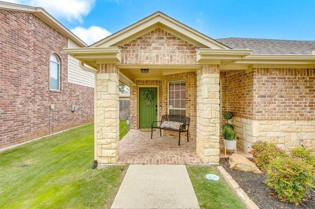6532 Sierra Madre Dr - Photo 4 of 37