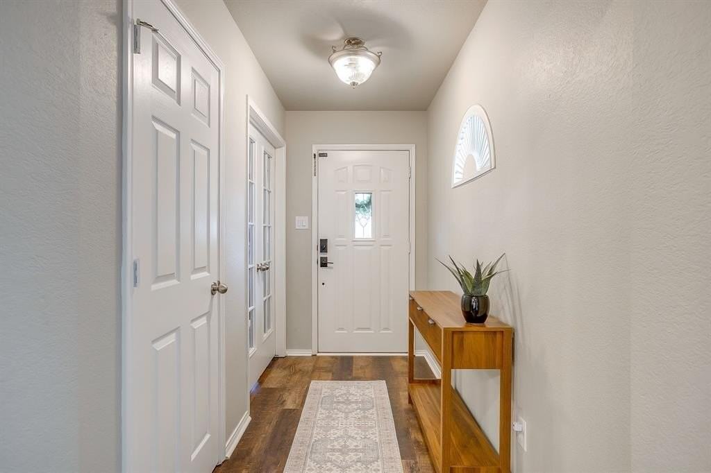 6532 Sierra Madre Dr - Photo 5 of 37