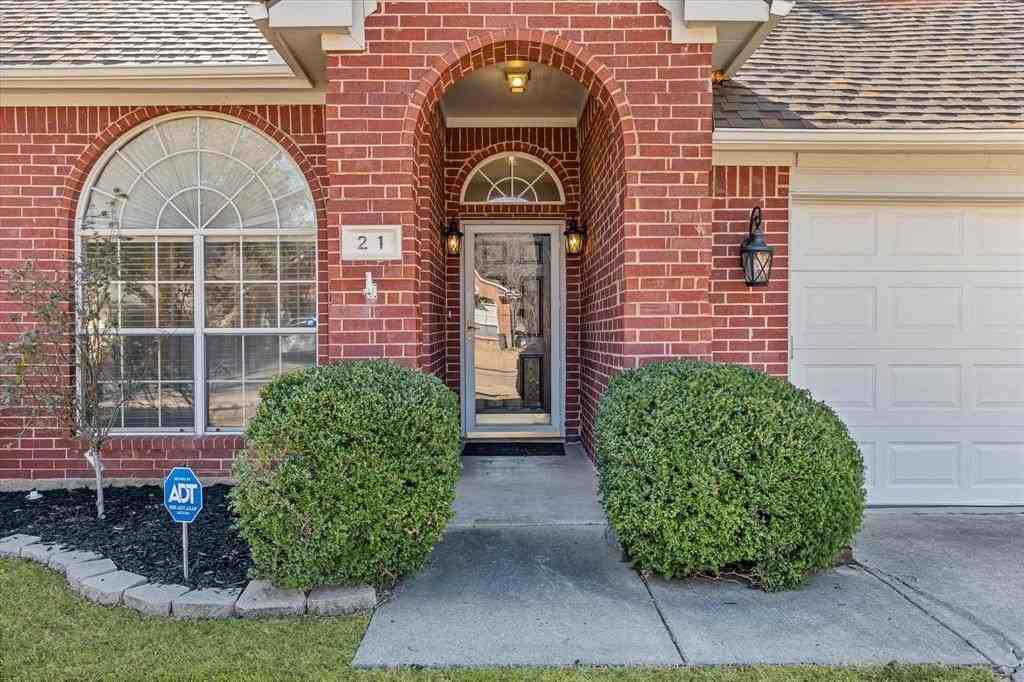 21 Durango Dr - Photo 4 of 33