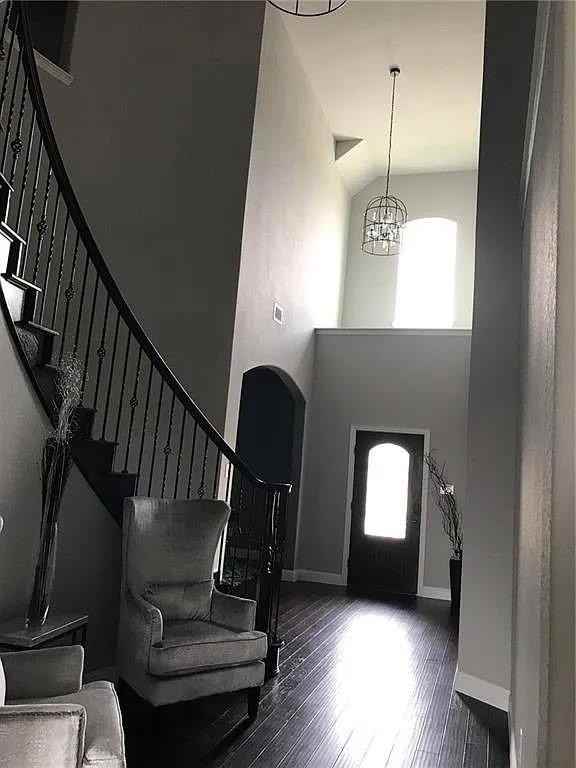1616 Signature Dr - Photo 2 of 16