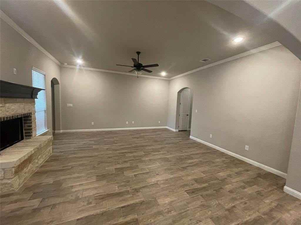 3022 Promenade Dr - Photo 2 of 20