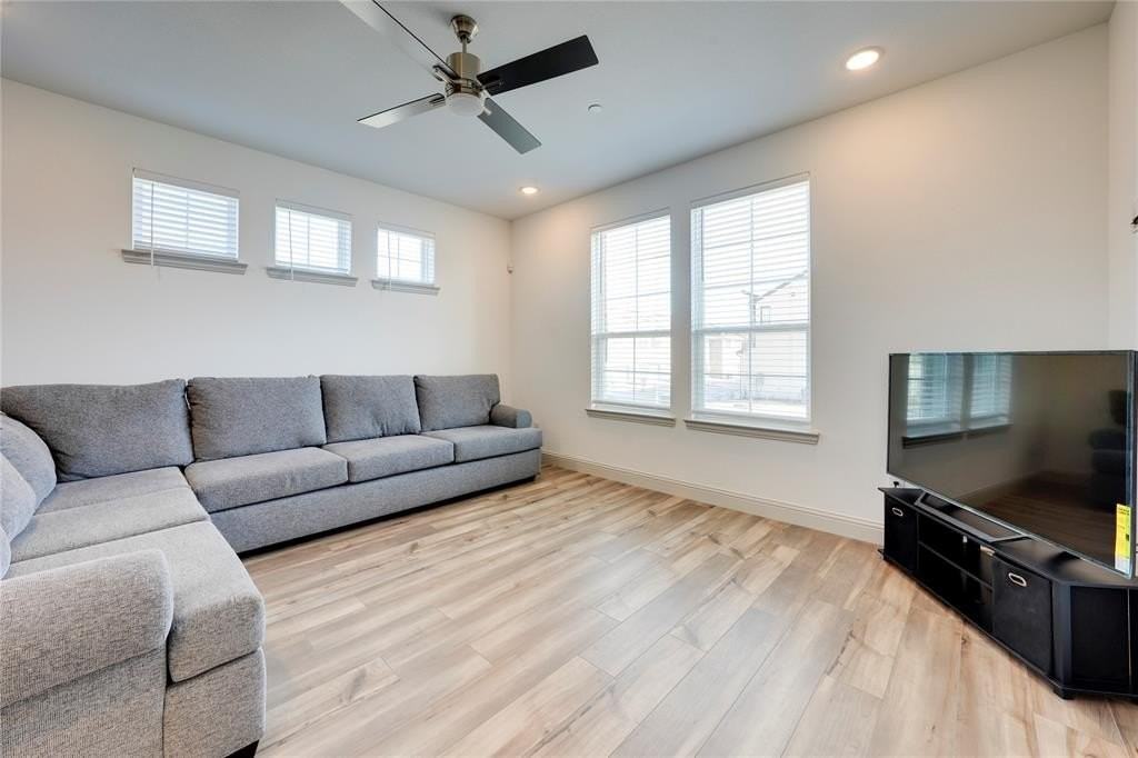 3516 Zellwood Ln - Photo 5 of 24