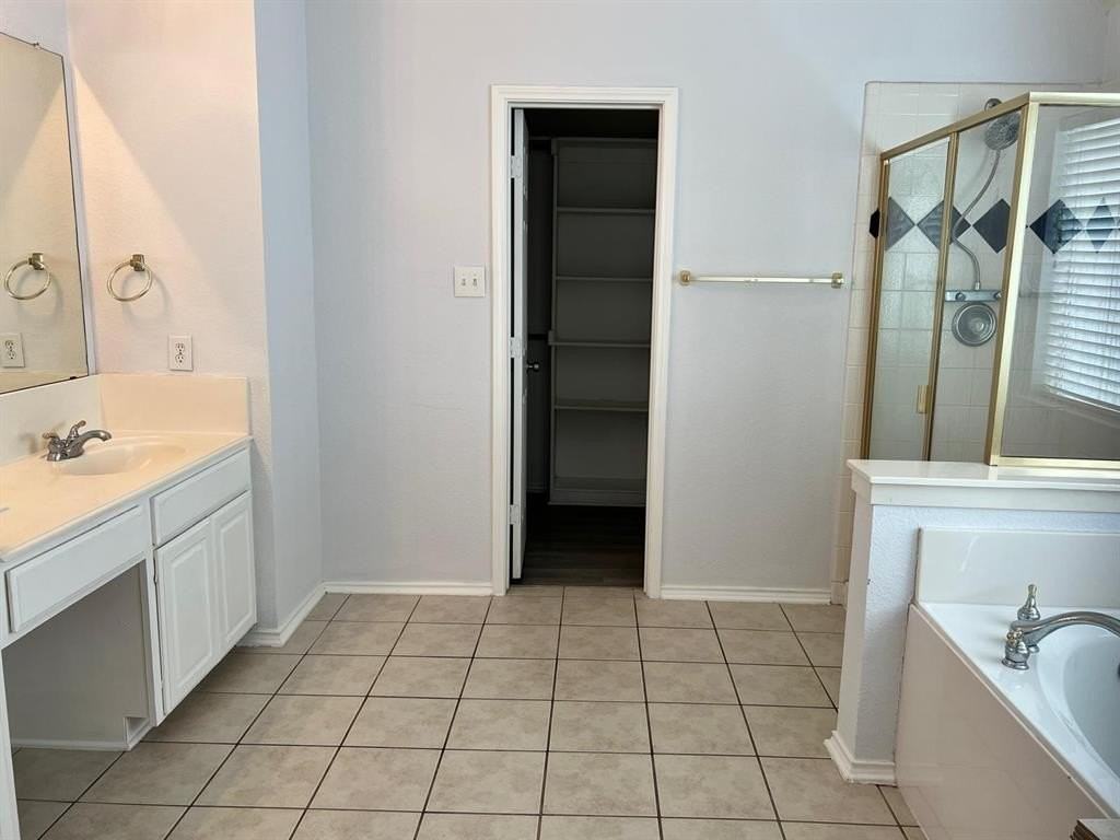 4312 Ridge Point Ln - Photo 5 of 16