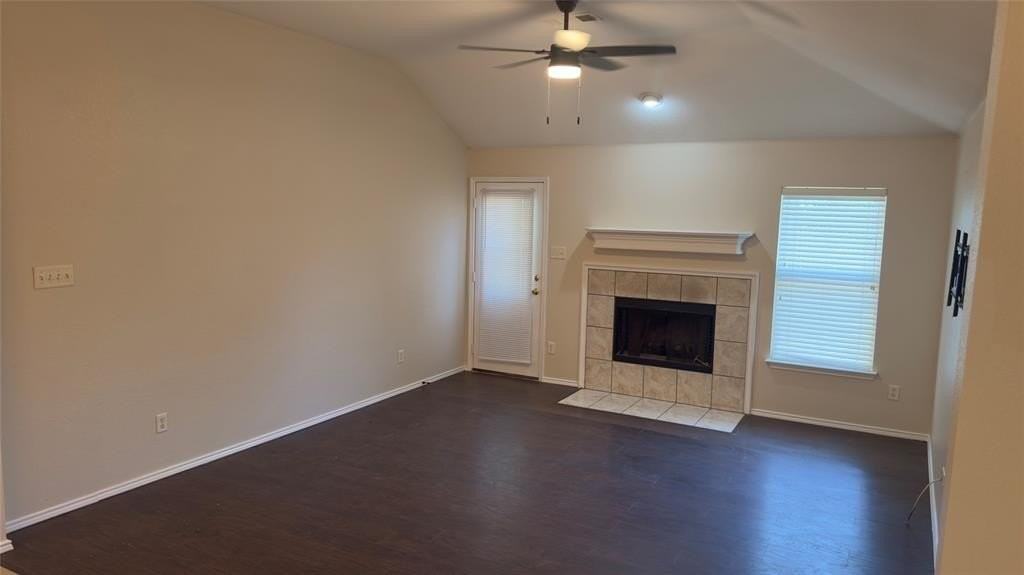 1520 Santos Dr - Photo 4 of 11