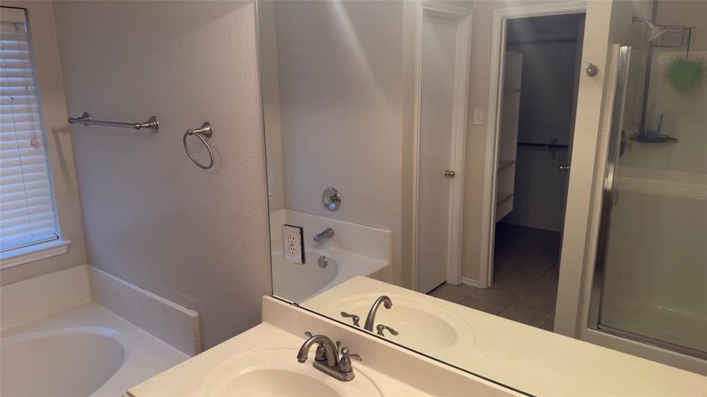 1520 Santos Dr - Photo 7 of 11