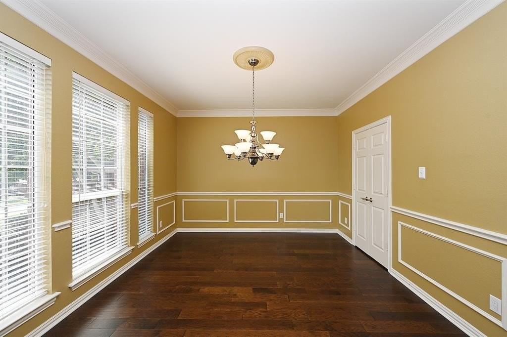 2017 Winding Creek Blvd - Photo 4 of 23