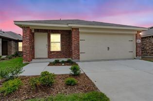 916 Sunrise Ln - Photo 1 of 1