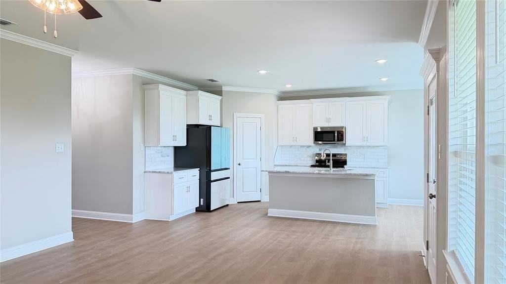 7625 Wildflower Way - Photo 2 of 15
