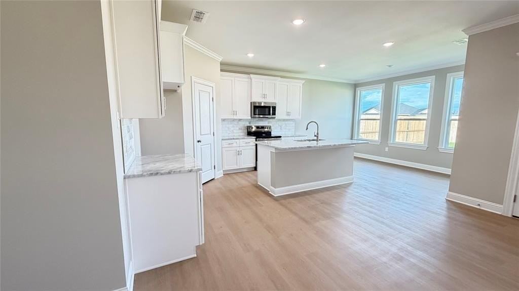 7625 Wildflower Way - Photo 3 of 15