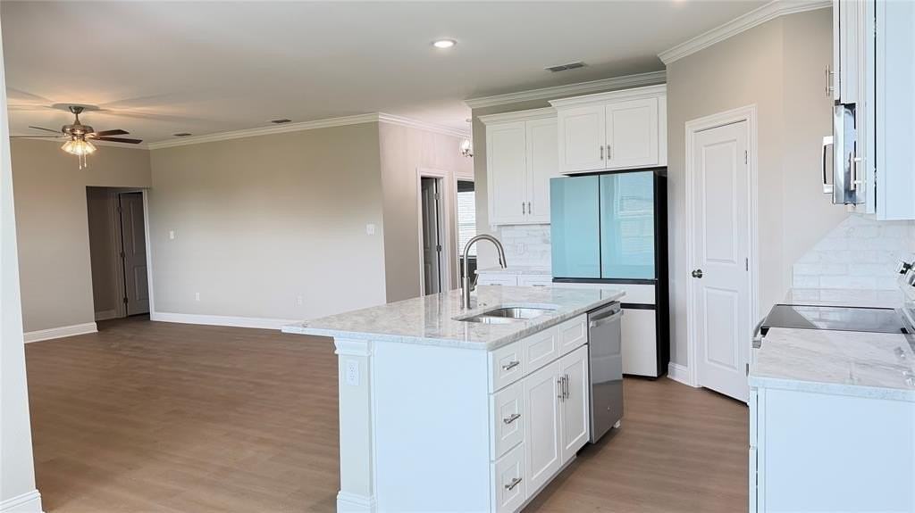7625 Wildflower Way - Photo 4 of 15