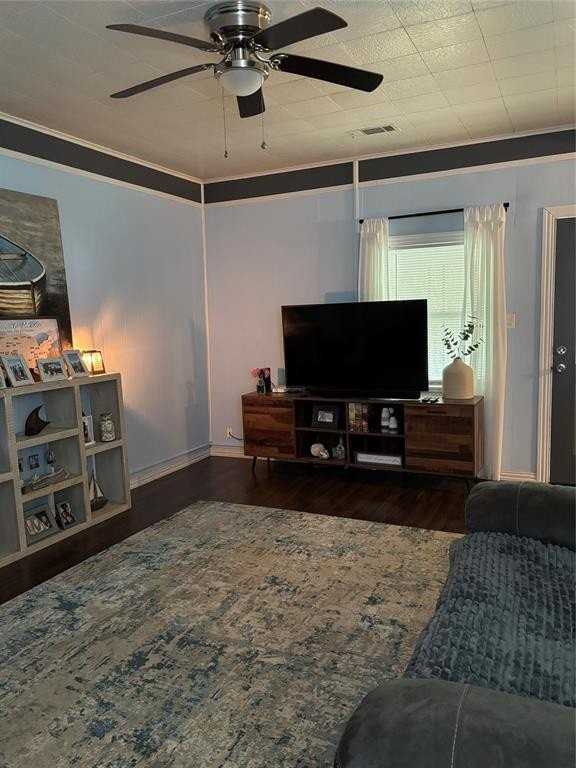 1001 Star St - Photo 6 of 22